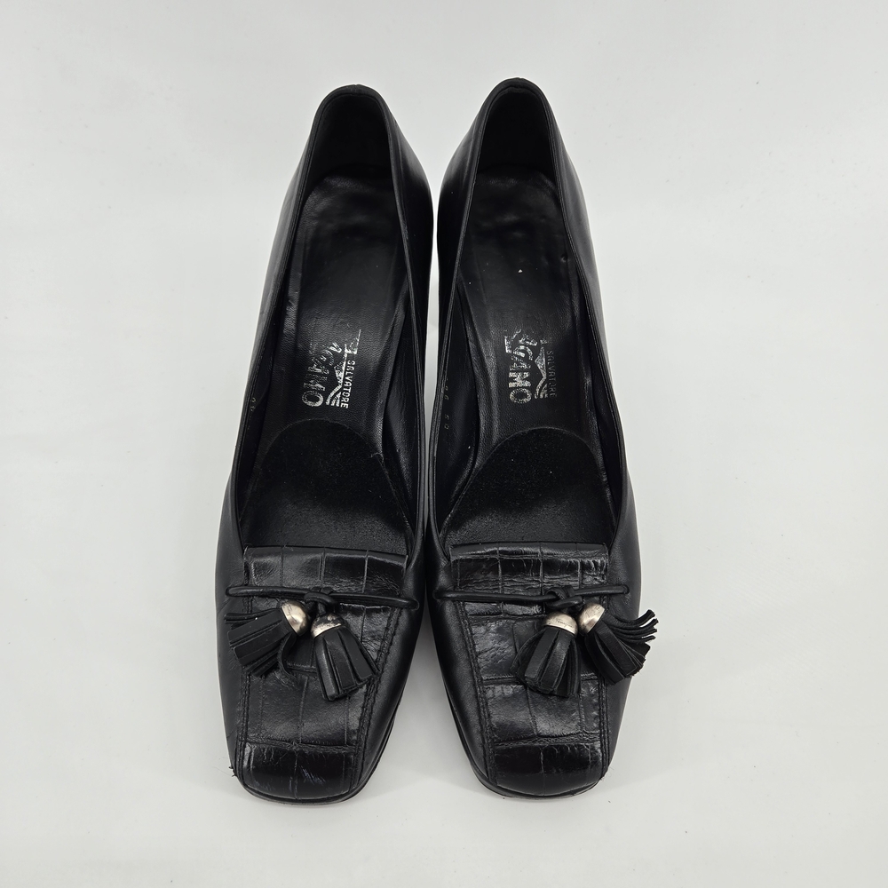 Salvatore Ferragamo | Black Leather Pumps